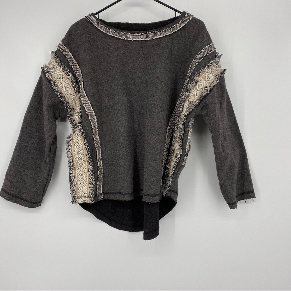 BNCI Heathered Grey Sweatshirt Raw Hem Medium